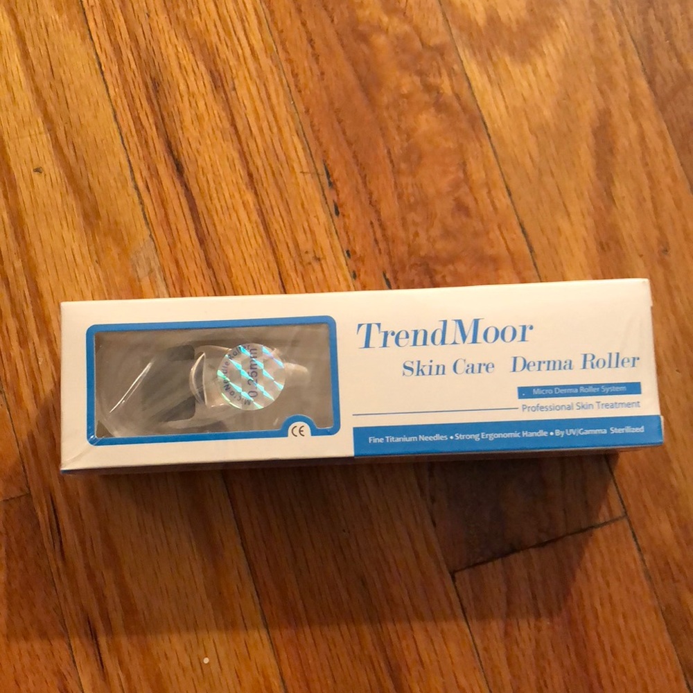Trend Moor Micro Derma Roller System
